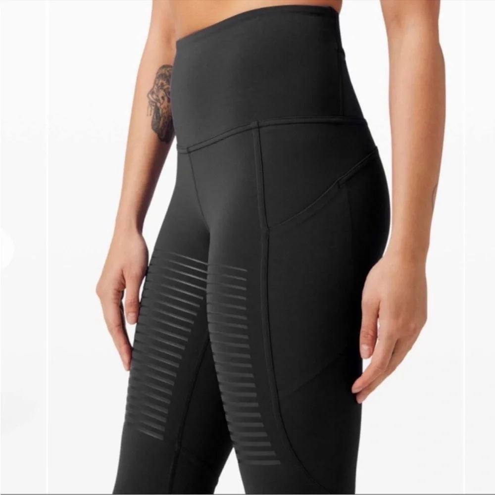 Lululemon Rogue Renegade Super High Rise Tight 25